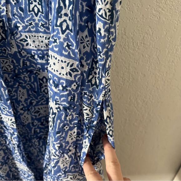 Roller Rabbit Blue & White Printed Sleeveless Mini Shift Dress - Picture 4 of 7